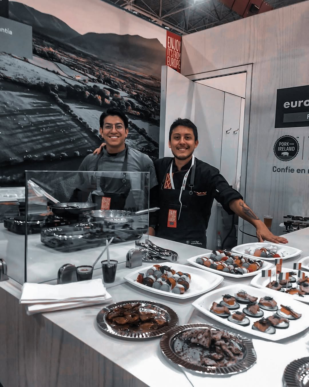 Chef ejecutivo 🧑‍🍳 nuestro estándar es la excelencia y el lujo.#chefejecutivo #cateringpremium